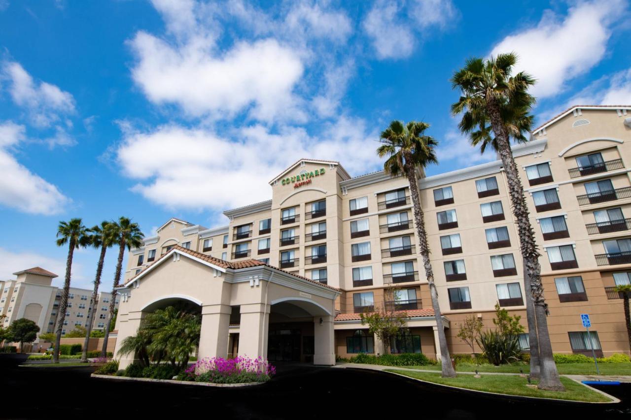 Courtyard By Marriott Silicon Valley Hotel 3*