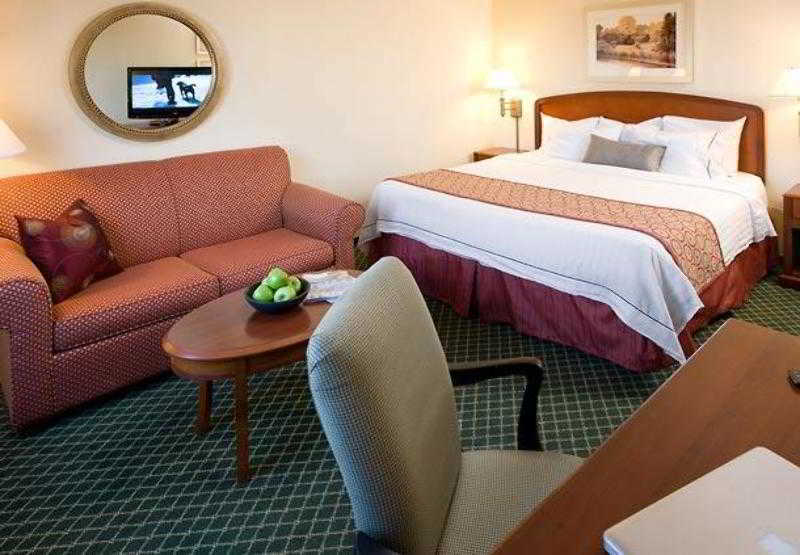 Courtyard By Marriott Silicon Valley Newark