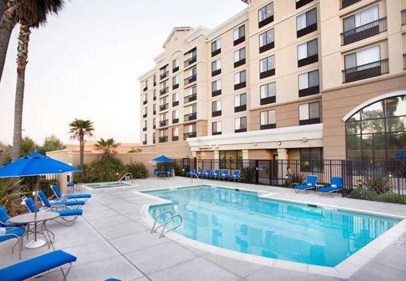 Courtyard By Marriott Silicon Valley 3* Newark